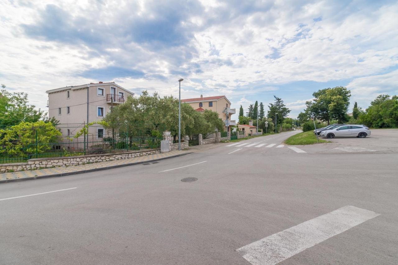 Apartments Bepina Biograd Na Moru Esterno foto