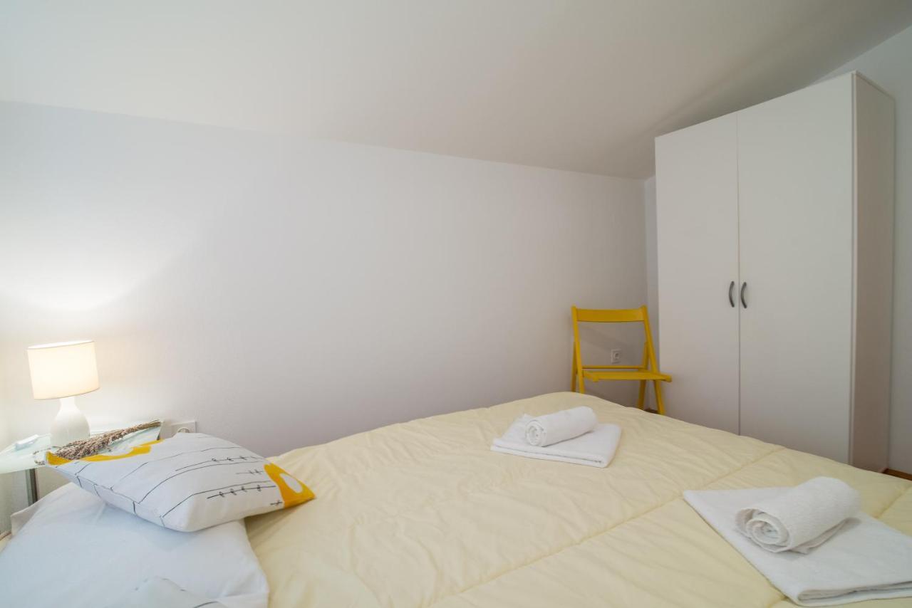 Apartments Bepina Biograd Na Moru Esterno foto